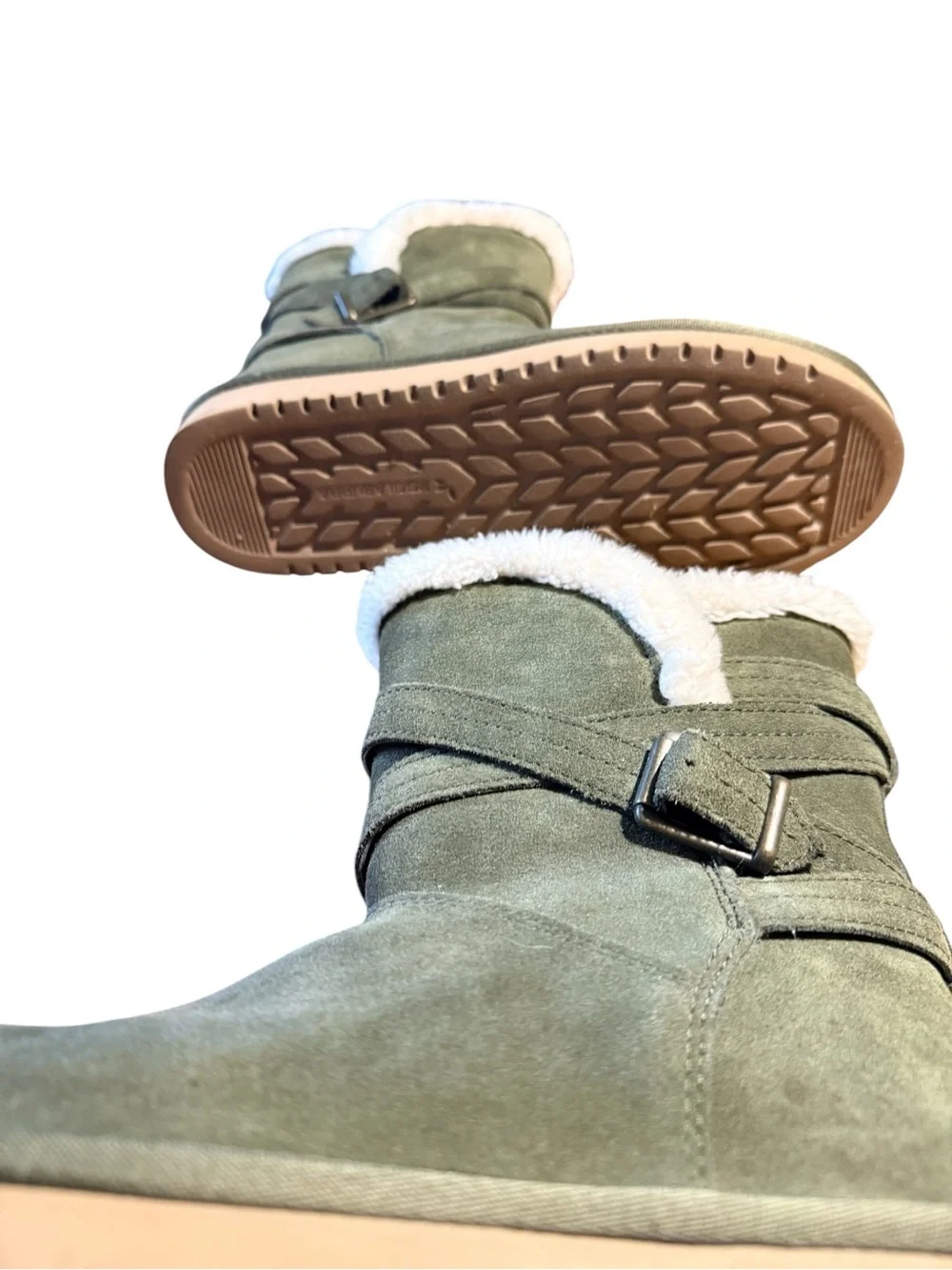 Koolaburra by Ugg Women’s Delene Olive Suede Shearling Winter Boots